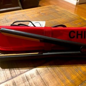 Chi G2 Ceramic and Titanium 1” hair styling iron